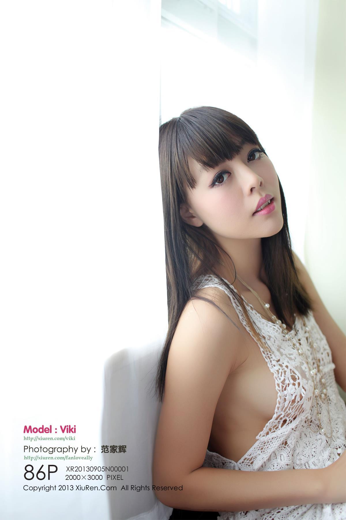 [XIUREN秀人网]XR20130905N00001 Viki 裸背礼裙与白色镂空睡衣裙及黑色性感内衣私房写真集-秀人网官方网站
